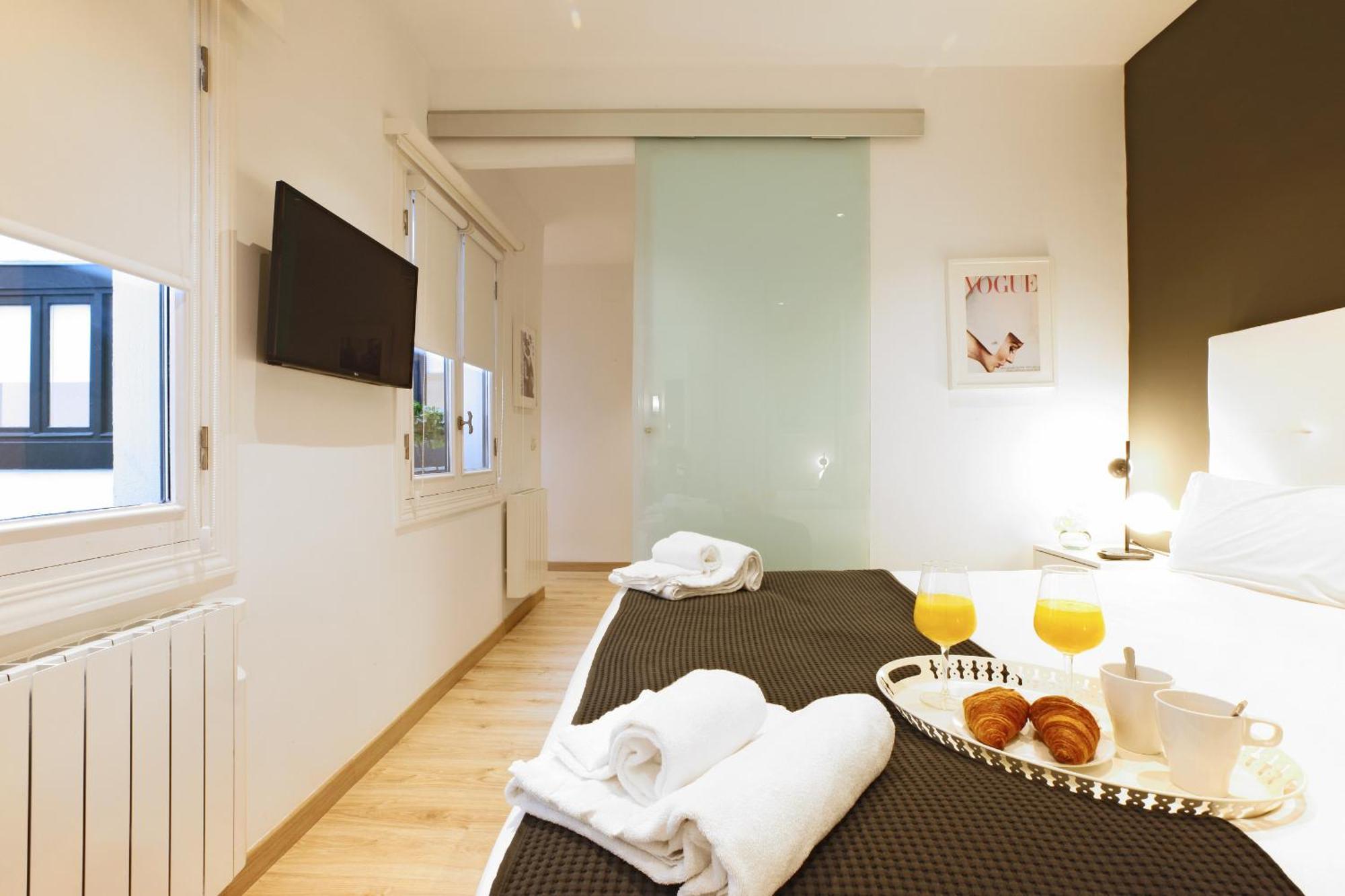 Atocha Suite - Barrio De Las Letras Madrid Exterior photo