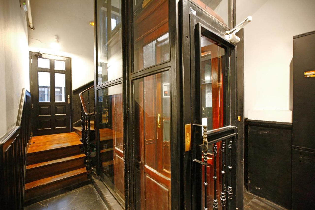 Atocha Suite - Barrio De Las Letras Madrid Exterior photo