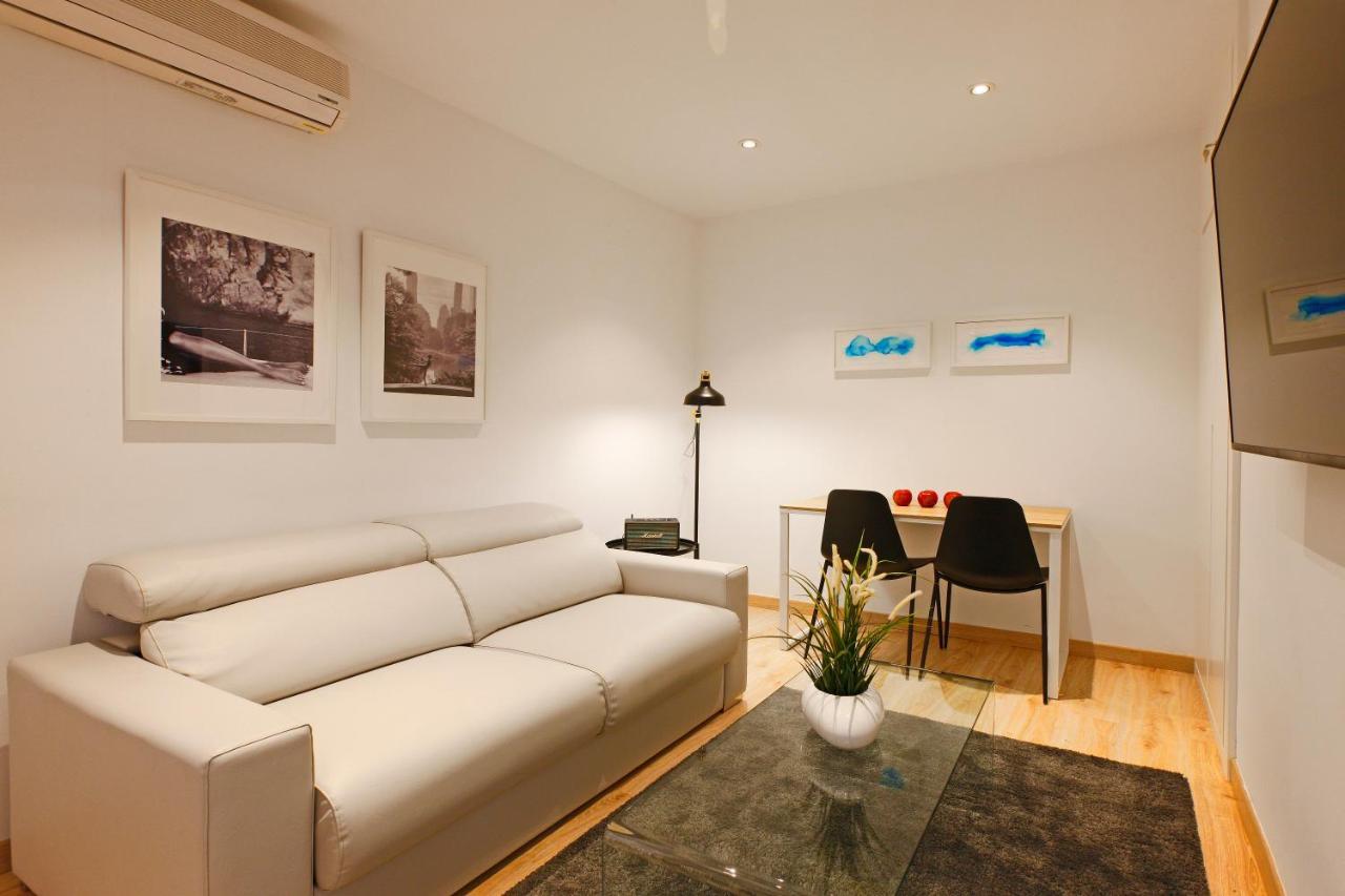 Atocha Suite - Barrio De Las Letras Madrid Exterior photo